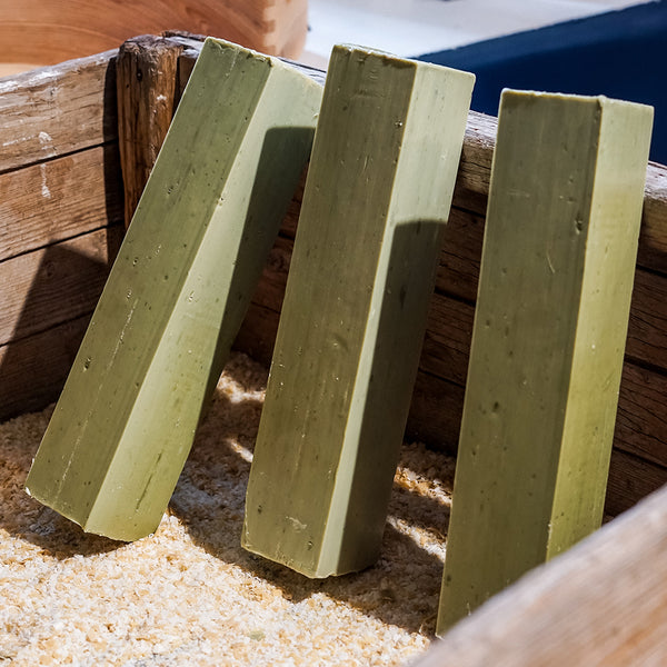 La Corvette マルセイユ石鹸 オリーブ 2kgバー ECOCERT認証 無添加 フランス製