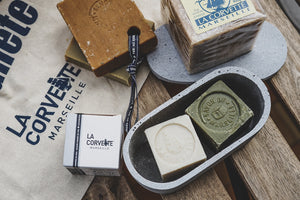 グリーンとホワイトのマルセイユ石鹸の違い