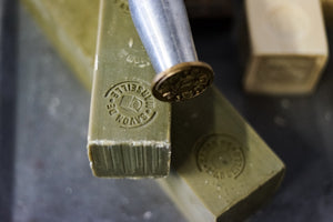 La Corvette マルセイユ石鹸 オリーブ 300g ECOCERT認証 無添加 フランス製